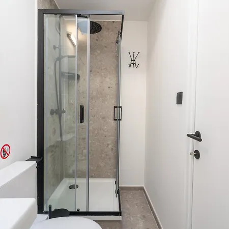 Gezellig, Knusse En Gerenoveerde Rijwoning 4p